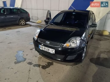 Авто Ford Fiesta 2007 № 7537339