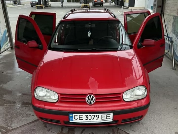 Авто Volkswagen Golf 2000 № 7537441