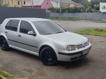 Авто Volkswagen Golf 2001 № 7537458
