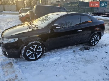 Авто KIA Cerato 2010 № 7537515