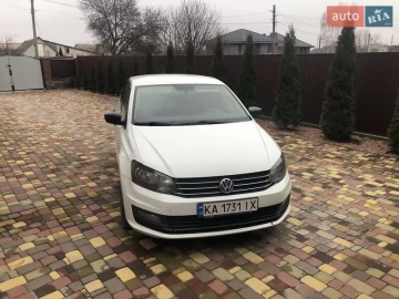Авто Volkswagen Polo 2017 № 7537518