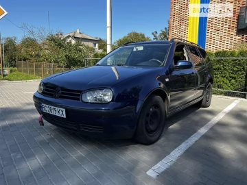 Авто Volkswagen Golf 2000 № 7537661