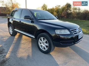 Авто Volkswagen Touareg 2005 № 7537749