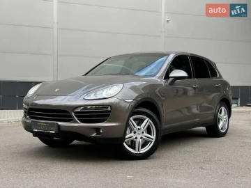 Авто Porsche Cayenne 2011 № 7537880