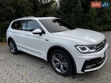 Авто Volkswagen Tiguan 2018 № 7537917