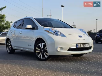Авто Nissan Leaf 2013 № 7538055