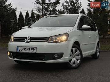 Авто Volkswagen Touran 2014 № 7538105