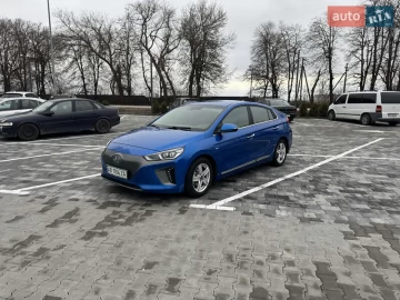 Авто Hyundai Ioniq 2017 № 7538118