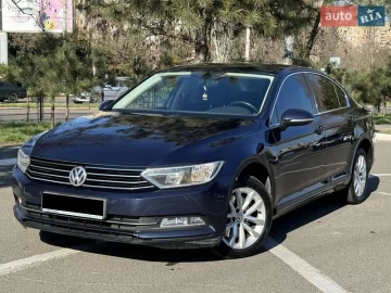 Авто Volkswagen Passat 2017 № 7538160