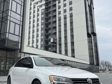 Авто Volkswagen Jetta 2015 № 7538400