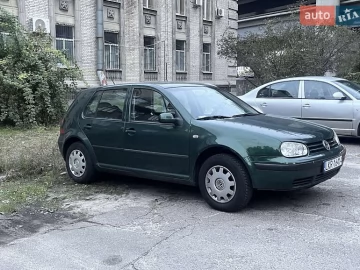 Авто Volkswagen Golf 1999 № 7538571