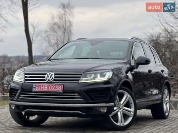 Авто Volkswagen Touareg 2015 № 7538945