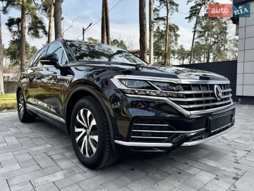 Авто Volkswagen Touareg 2019 № 7538966