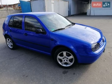 Авто Volkswagen Golf 2001 № 7539031