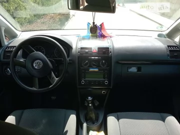 Авто Volkswagen Touran 2005 № 7539062