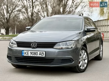 Авто Volkswagen Jetta 2013 № 7539269
