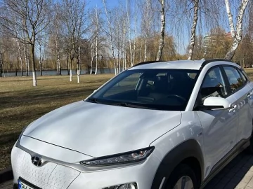 Авто Hyundai Kona Electric 2020 № 7539370