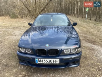 Авто BMW 5 Series 2001 № 7539629