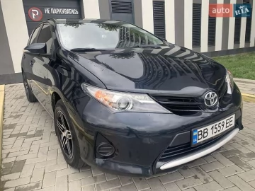 Авто Toyota Auris 2013 № 7539763