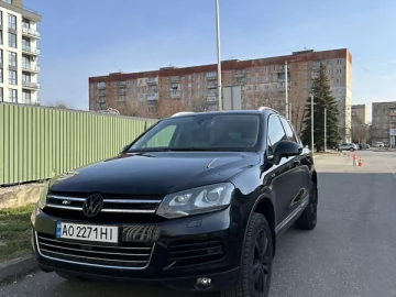Авто Volkswagen Touareg 2010 № 7539907