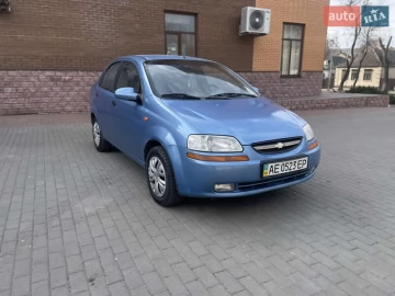 Авто Chevrolet Aveo 2005 № 7540115