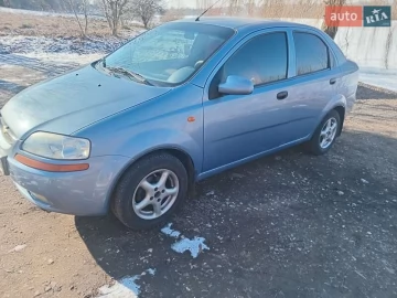 Авто Chevrolet Aveo 2005 № 7540140