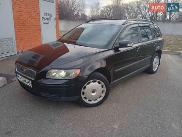Авто Volvo V50 2007 № 7540225