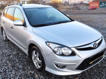 Авто Hyundai I30 2012 № 7540274