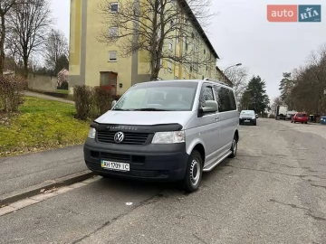 Авто Volkswagen Transporter 2008 № 7540423