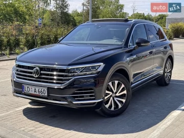 Авто Volkswagen Touareg 2019 № 7540730