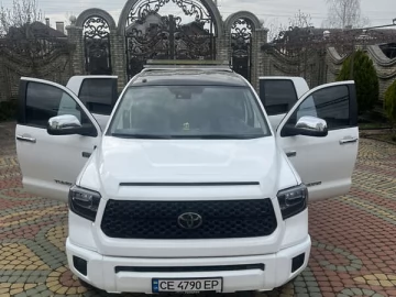 Авто Toyota Tundra 2017 № 7540732