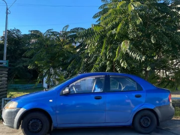 Авто Chevrolet Aveo 2005 № 7540765