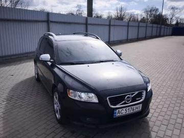 Авто Volvo V50 2011 № 7541187