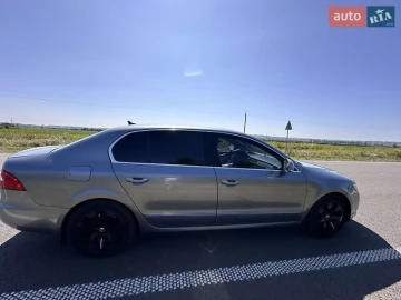 Авто Skoda Superb 2013 № 7541330