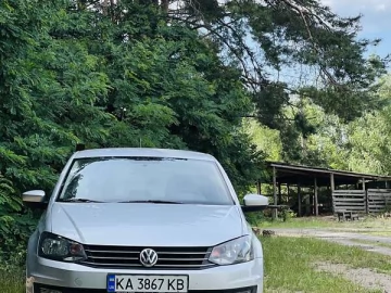 Авто Volkswagen Polo 2017 № 7541331