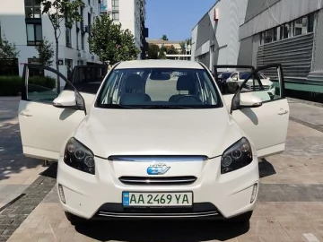 Авто Toyota Rav4 Ev 2012 № 7541397