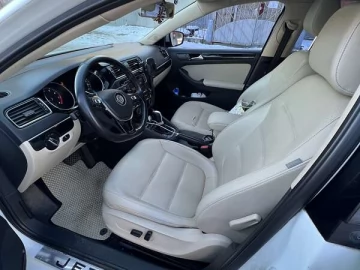 Авто Volkswagen Jetta 2016 № 7541402
