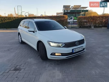 Авто Volkswagen Passat 2016 № 7541427