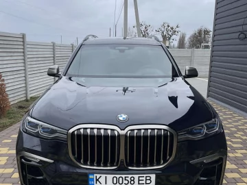 Авто BMW X7 2022 № 7541791