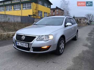 Авто Volkswagen Passat 2005 № 7542021