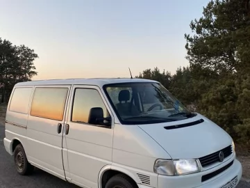 Авто Volkswagen Transporter 2001 № 7542138