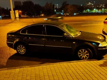 Авто Volkswagen Passat 2004 № 7542174