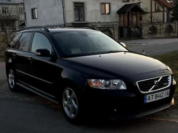 Авто Volvo V50 2008 № 7542188
