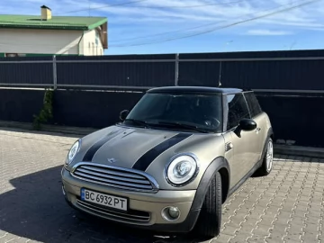 Авто MINI Hatch 2007 № 7542202