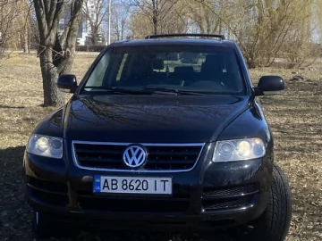 Авто Volkswagen Touareg 2004 № 7542304