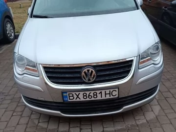 Авто Volkswagen Touran 2008 № 7542327