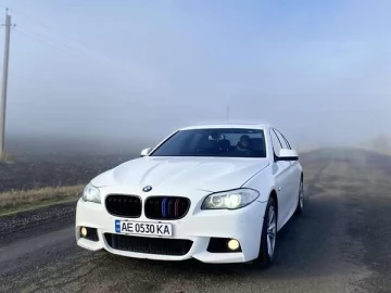 Авто BMW 5 Series 2012 № 7542376