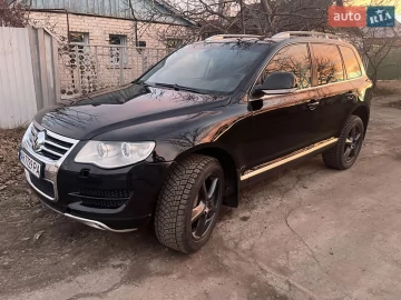 Авто Volkswagen Touareg 2010 № 7542613