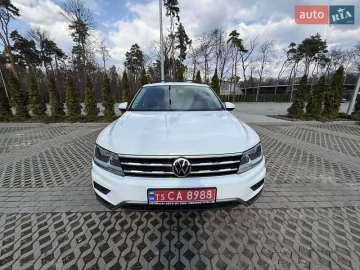 Авто Volkswagen Tiguan 2020 № 7542798