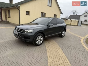 Авто Volkswagen Touareg 2011 № 7542813